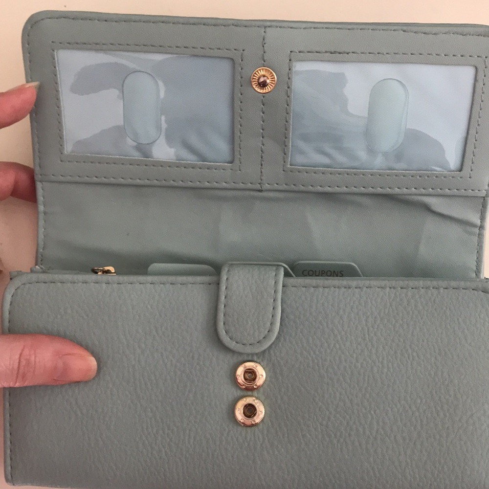Women’s wallet. - Picture 3 of 8